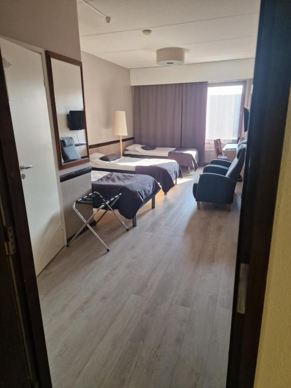 Triple Room image 4