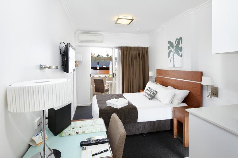 Hotel Chino - image 4