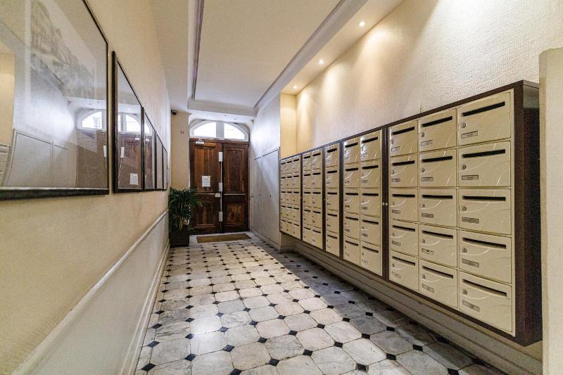 Apartment with Balcony image 3