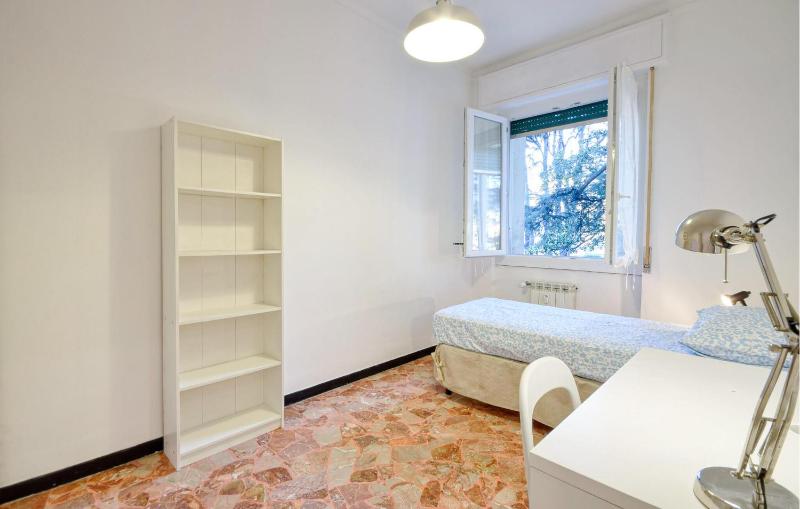 3 Bedroom Awesome Apartment In Genova - image 15