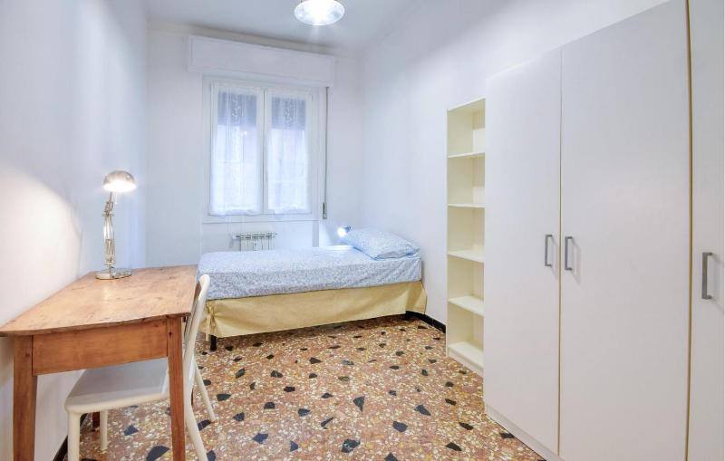 3 Bedroom Awesome Apartment In Genova - image 6