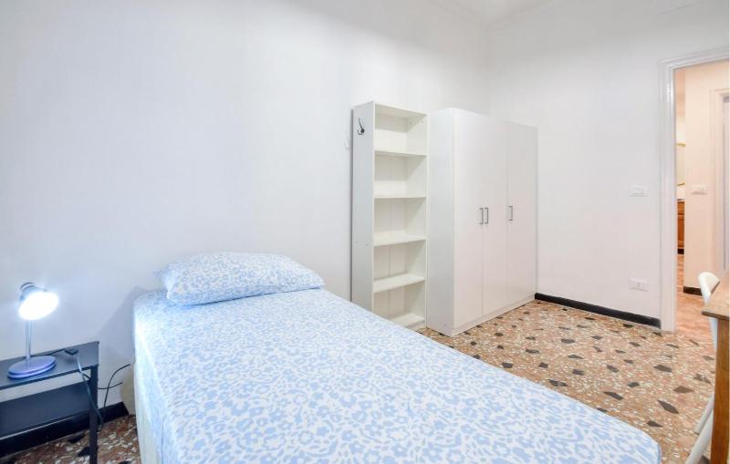 3 Bedroom Awesome Apartment In Genova - image 18