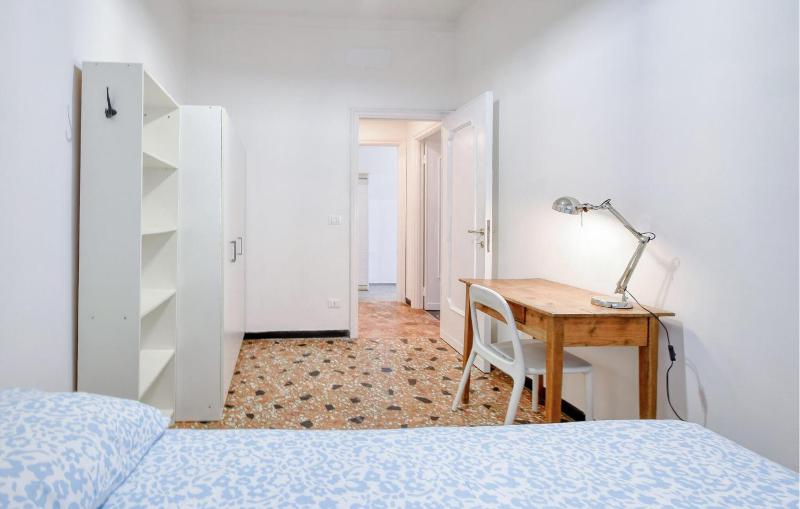 3 Bedroom Awesome Apartment In Genova - image 13