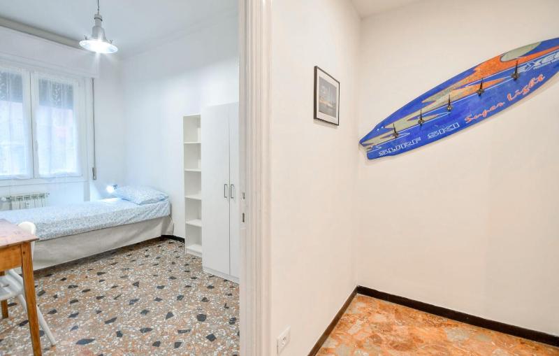 3 Bedroom Awesome Apartment In Genova - image 17