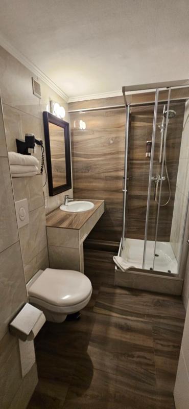 Triple Room image 2