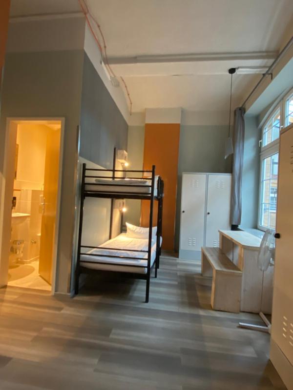 Bed in 6-Bed Mixed Dormitory Room image 2
