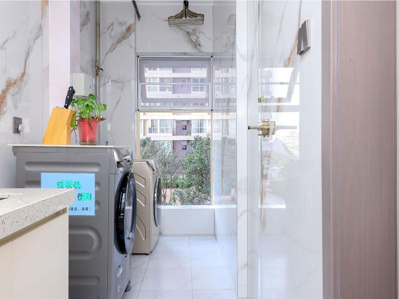 Annie Apartment - only 120 metres from Metro Line 2 Exit B of Chuanxingulou - image 14