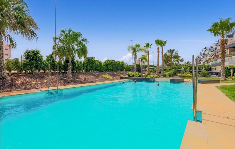 Gorgeous Apartment In Orihuela With Sauna - image 9