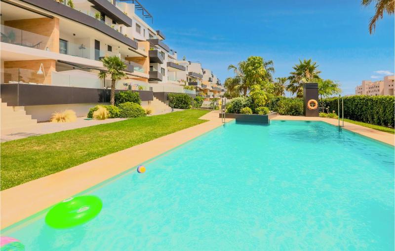Gorgeous Apartment In Orihuela With Sauna - image 13