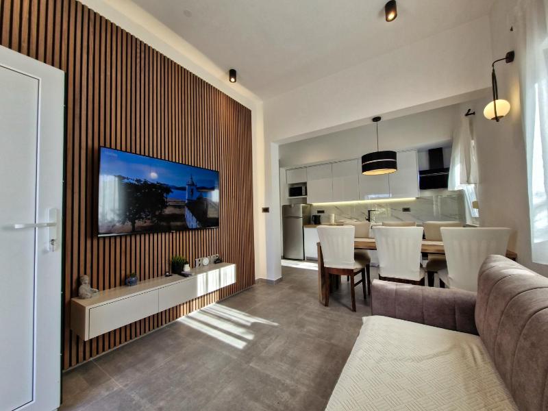Three-Bedroom Apartment image 1