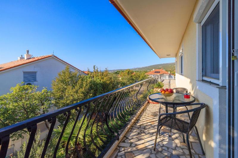 Apartment with Balcony image 3