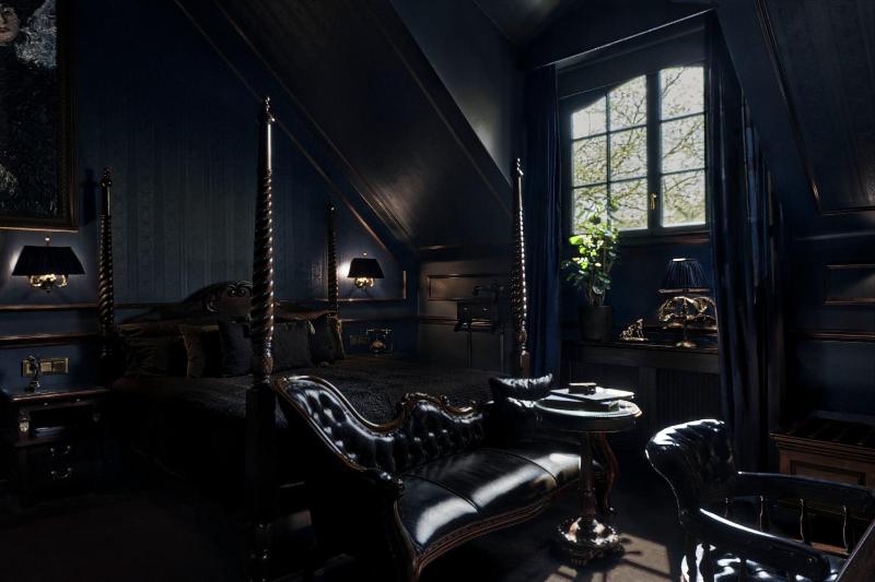 Deluxe 36 image 3