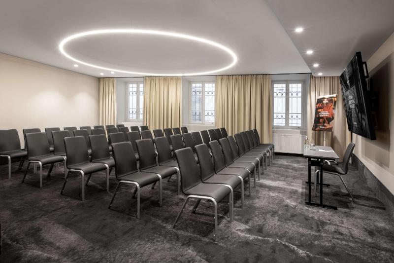 Radisson Collection Astorija Hotel Vilnius - image 5