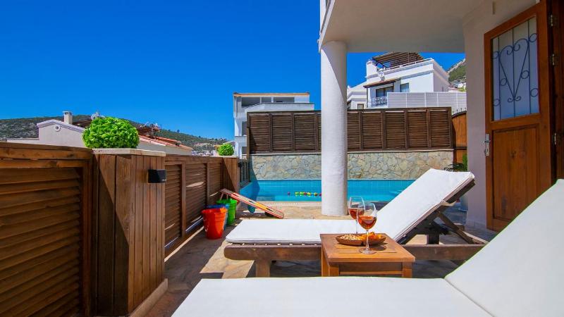 Kalkan Kiziltas 4 Bedroom Villa with Pool - image 21