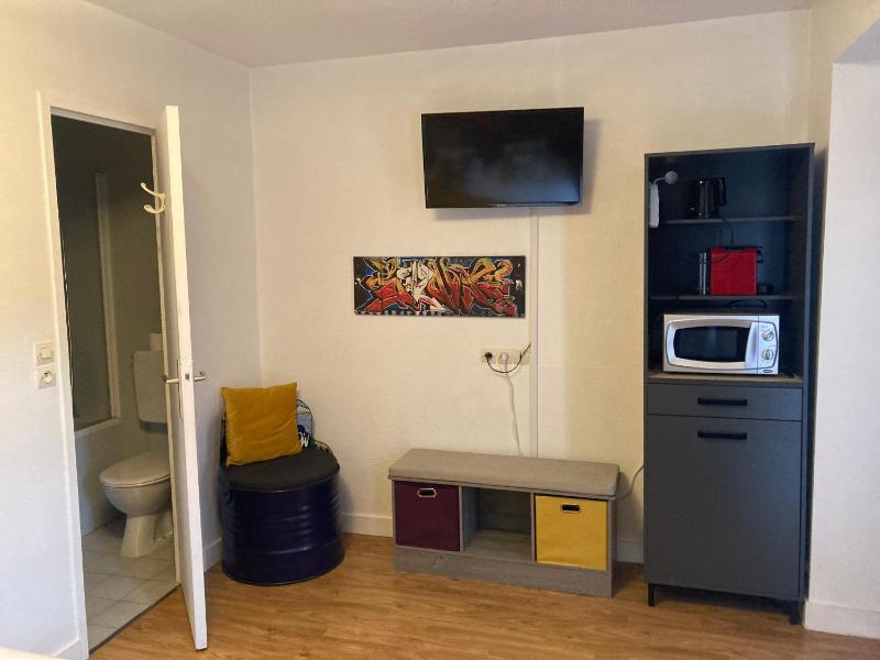 Standard Double Room image 2