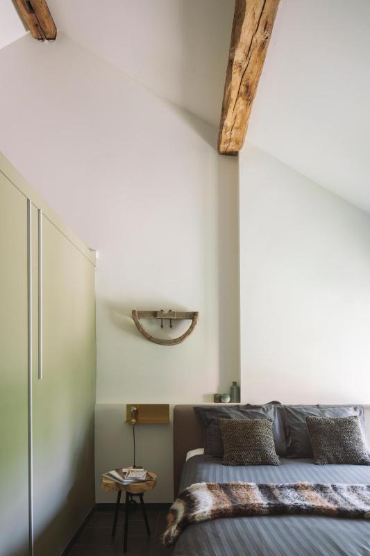Double Room image 4