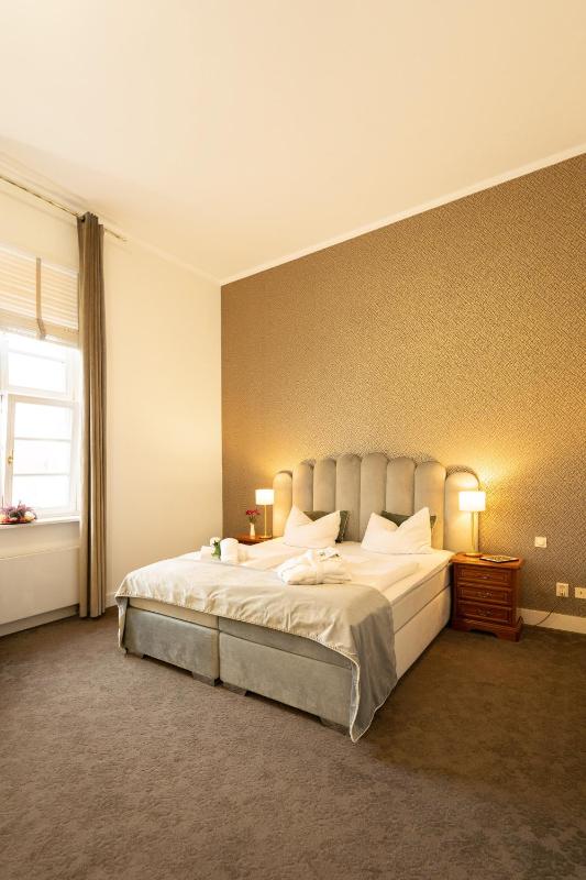 Superior Double Room image 1