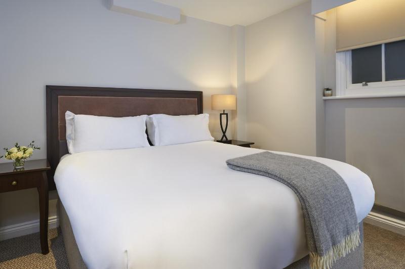 One-Bedroom Premier image 1