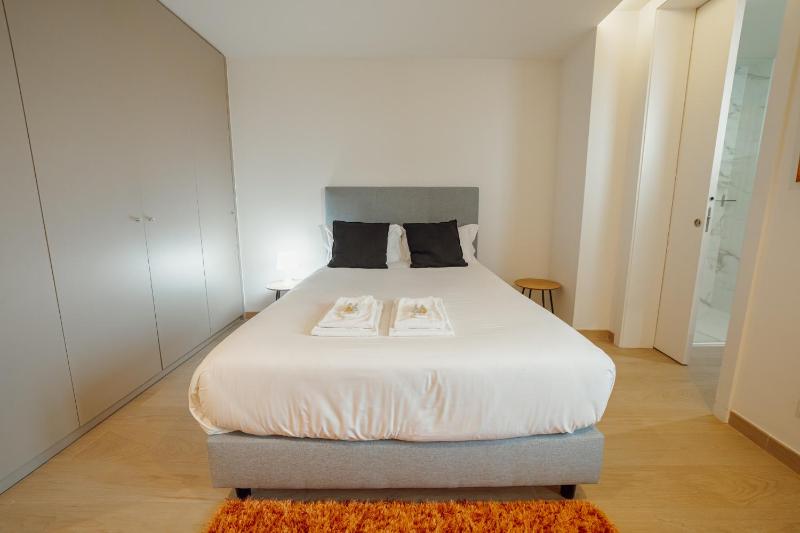 Carmo Residence Porto by Vacationy - image 41