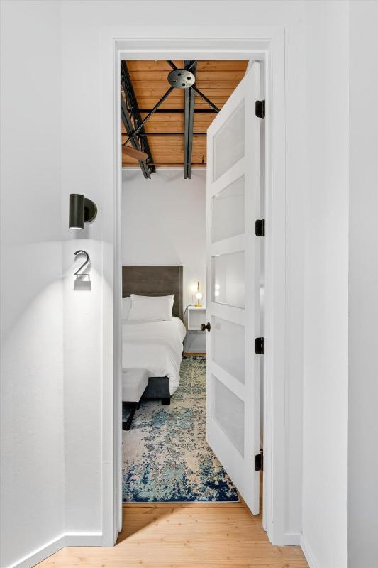 Suite No 1 & No 2 - image 24