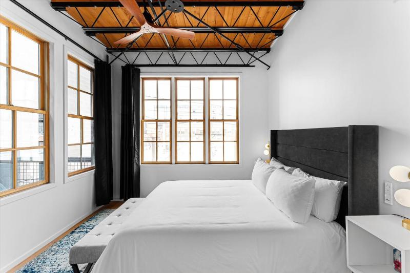 Suite No 1 & No 2 - image 3