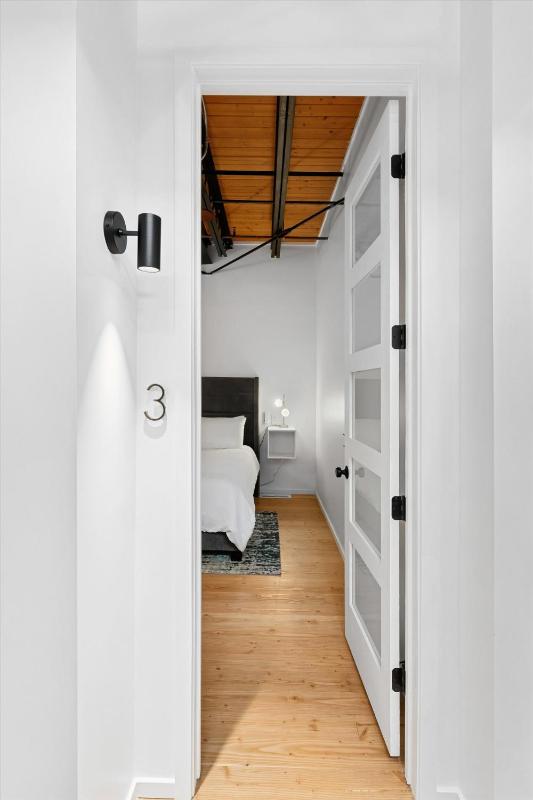 Suite No 1 & No 2 - image 35
