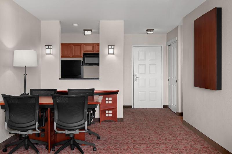 Grand Suite image 4