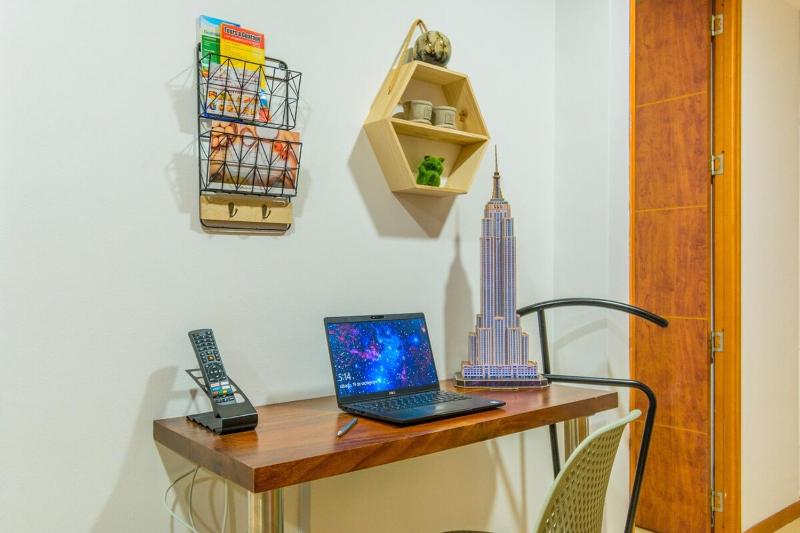 Modern Apartment Ultra Fast Internet in El Poblado - image 12