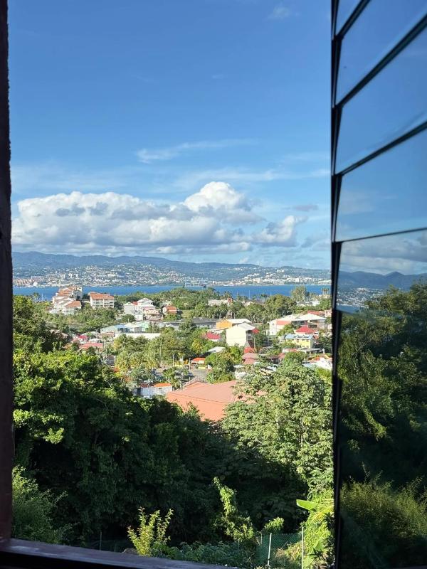 Appartement cosy avec vue sur la mer à Les Trois-Îlets 50 m² - image 13