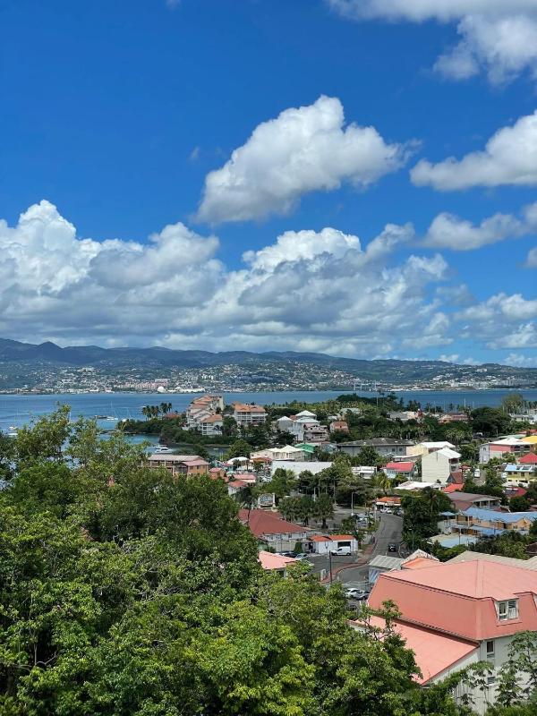 Appartement cosy avec vue sur la mer à Les Trois-Îlets 50 m² - image 2
