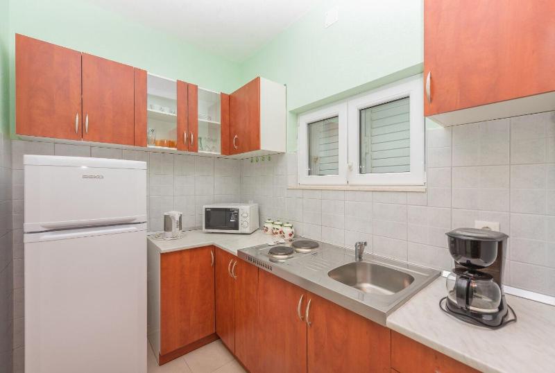 Apartments and Room Goran - image 6