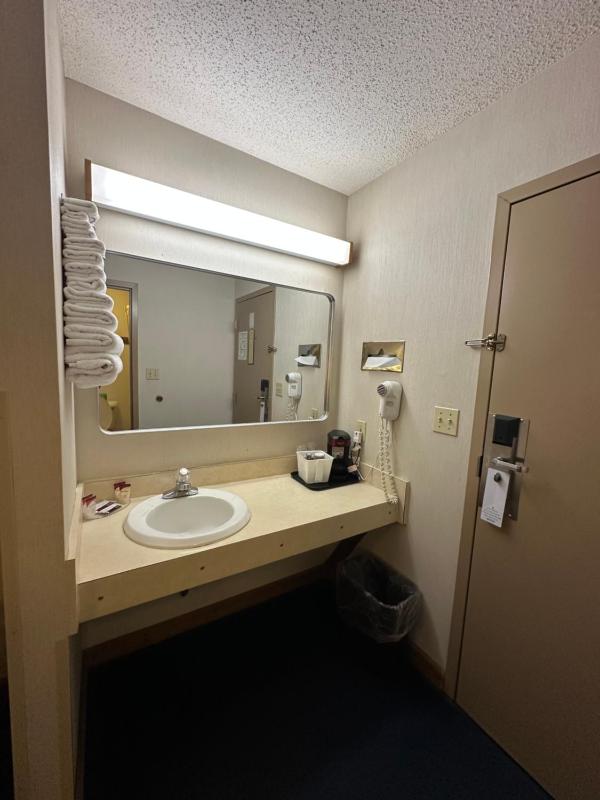 Deluxe Double Room image 4