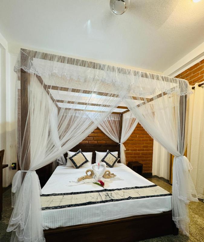 Nivartana Villa and Purana Ayurveda Center - image 42