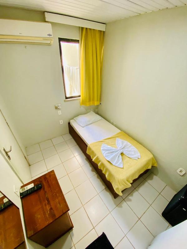Single Room image 2