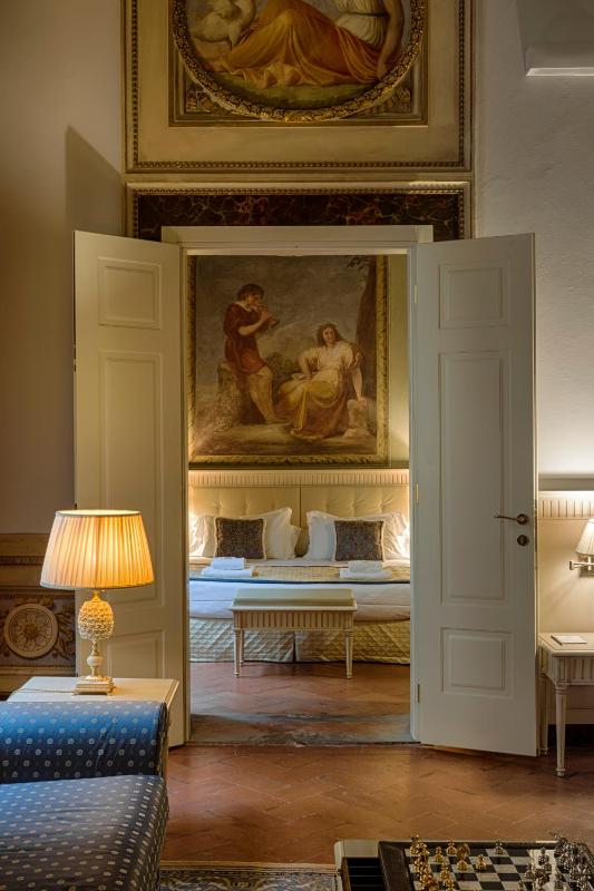 Superior Suite image 4