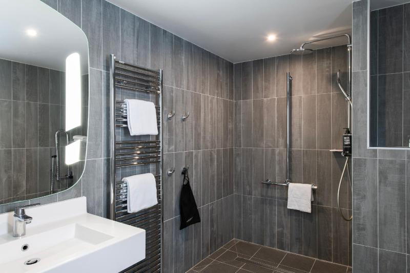 Two Connecting Double Rooms (4 people) image 2
