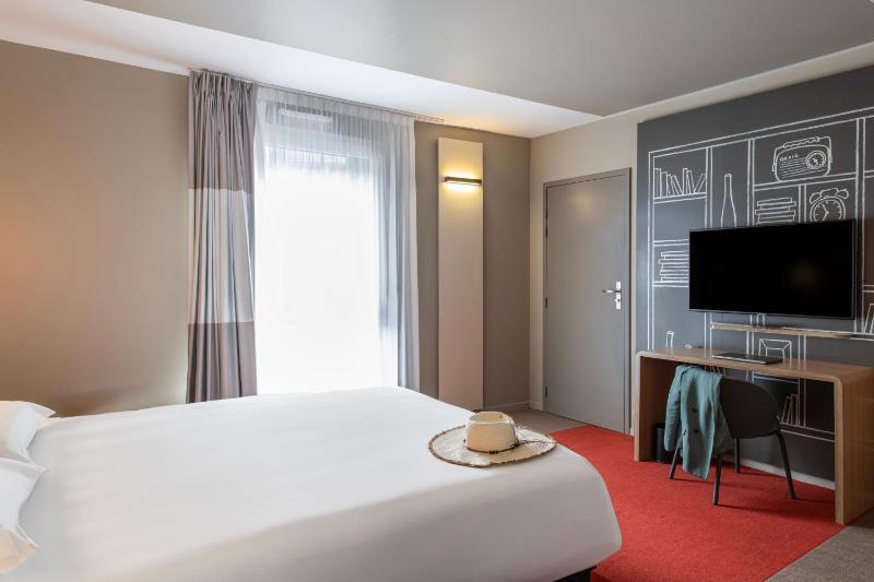 Two Connecting Double Rooms (4 people) image 1