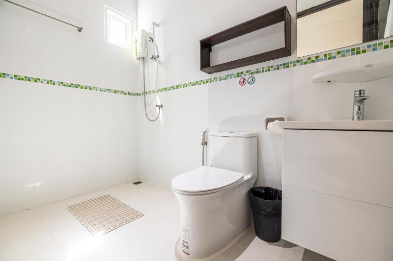 Tongtong Garden Holiday Hotel普吉岛通通花园酒店 - image 10