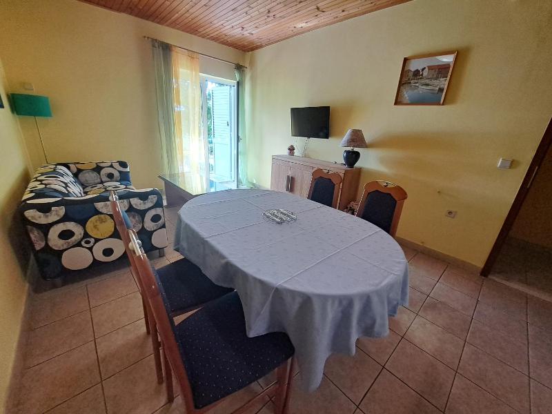 Apartment - Ground Floor image 2