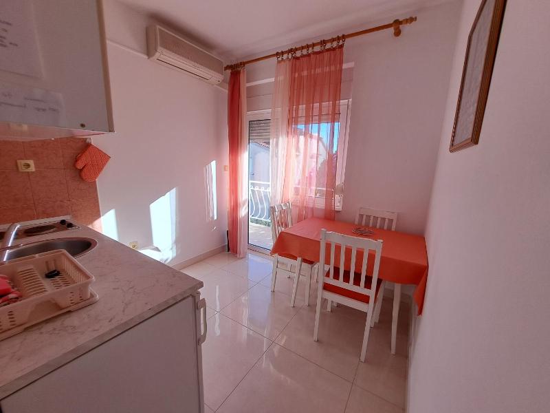 Apartment with Balcony image 4
