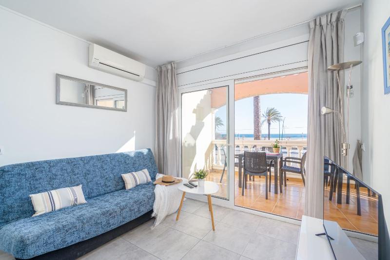 Apart-rent Apartamento Bahia 0020 enfrente de la playa con wifi - image 12