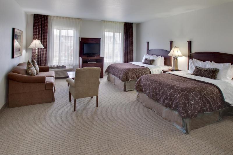 Studio Suite with Two Queen Beds image 4