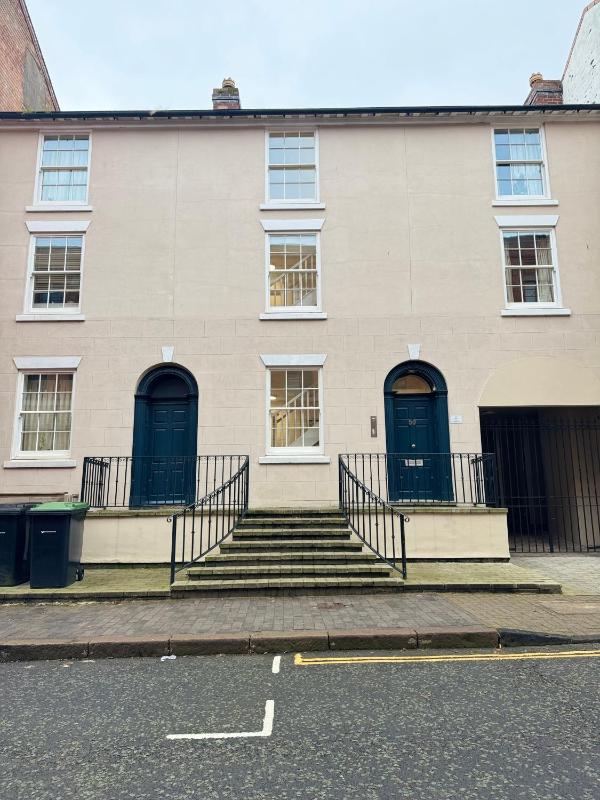 Osbourne House - BLUE 2 Bedroom2 and half bath - image 13