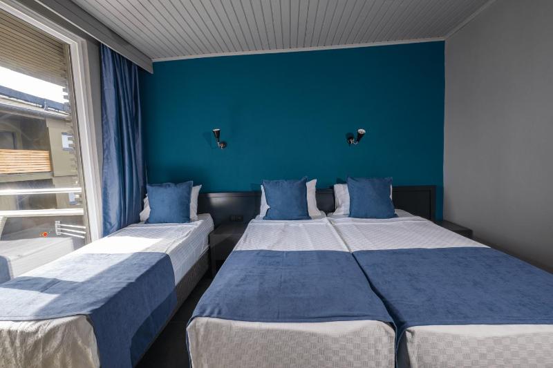 Triple Room image 2