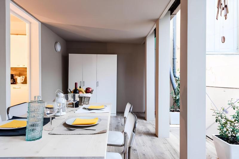 Three-Bedroom Apartment image 1