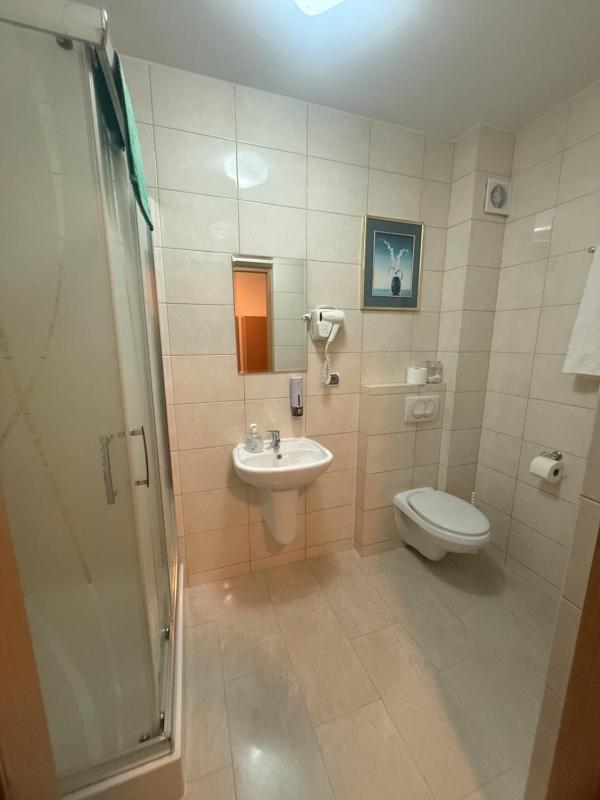 Triple Room image 3