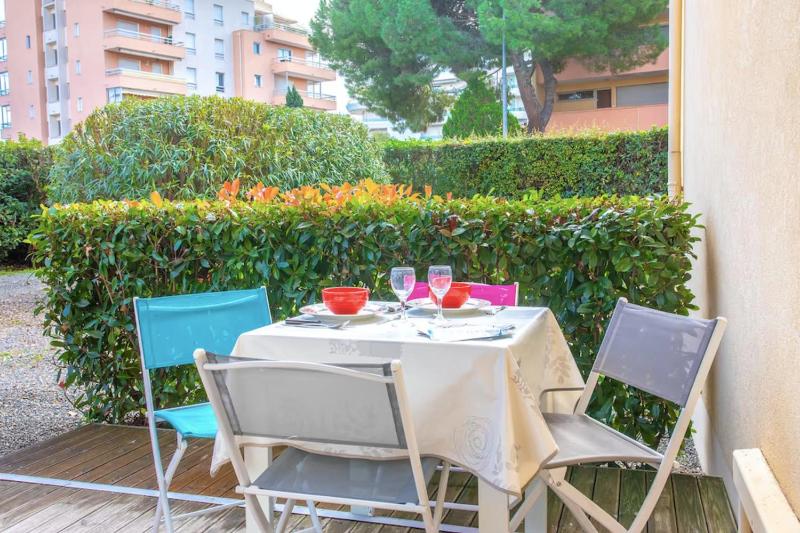 Charming T2 100 meters from the beach - image 18