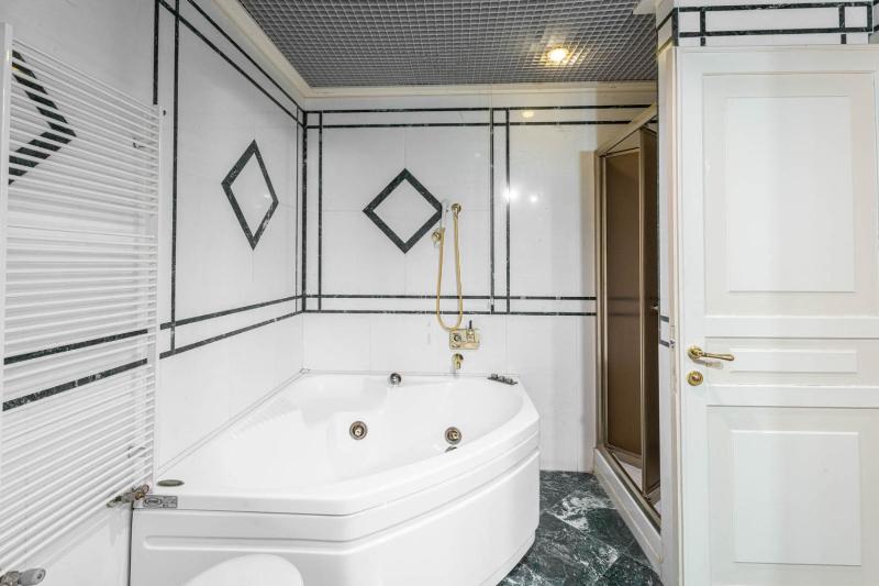 Suite image 4