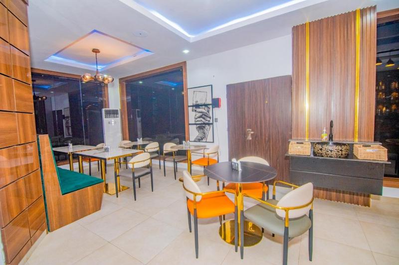 Purple Lavender Hotel Lekki - image 15