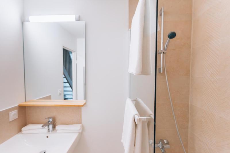 Family Duplex (4-6 persons) image 4